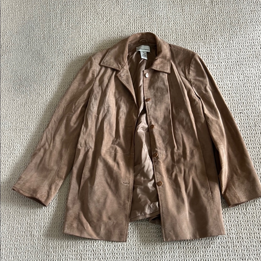 Women’s Tan Suede Jacket